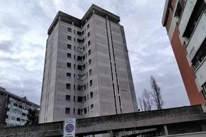 Immobile in asta di 76 m² con 3 locali e box auto 