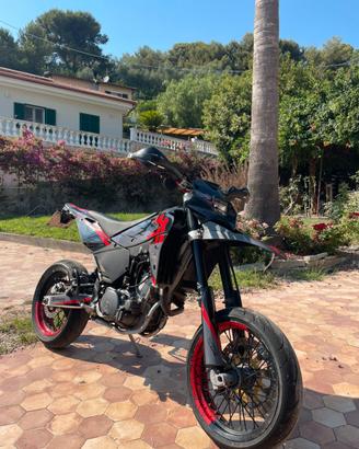 Husqvarna SM 610