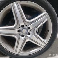 Cerchi AMG R21 e gomme Dunlop