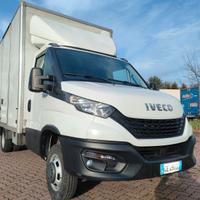 Iveco Daily 35C14 Furgone e sponda 2021 Euro 6
