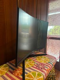 MONITOR ROTTO SAMSUNG ODYSSEY G5 CURVO 27”