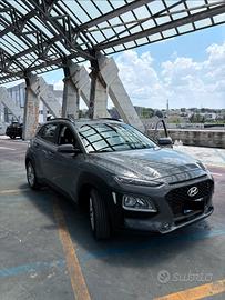 unico proprietario hyundai kona