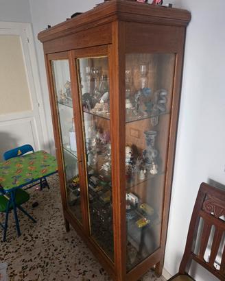 antica vetrina/Bacheca