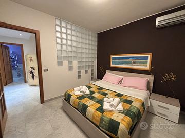 INDIPENDENTE 70 mq CON POSTO AUTO ACICASTELLO