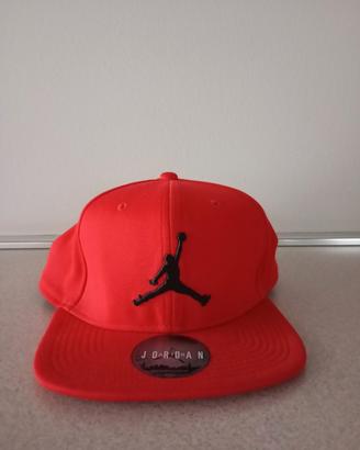 Cappello Jordan Rosso 