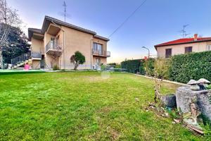 BIFAMILIARE A TORTONA