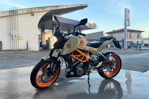KTM duke 390