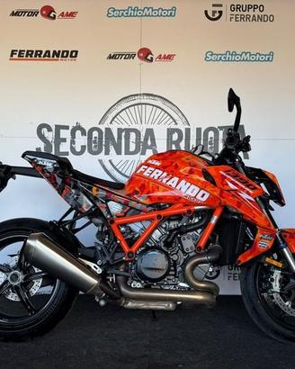 KTM 1390 Super Duke R EVO
