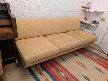 DIVANO LETTO 3 POSTI