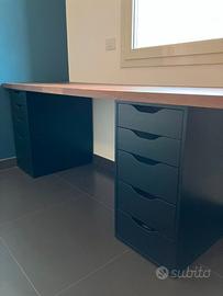 Scrivania con cassettiere - COME NUOVA