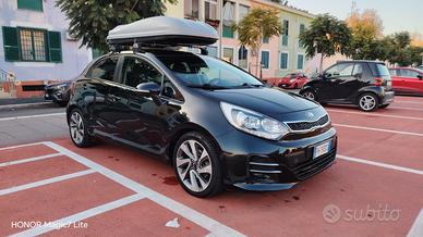 Kia rio 2017 diesel  1.4  90cv