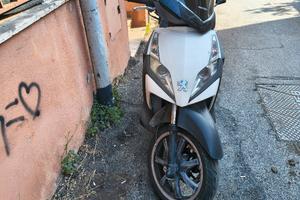 Peugeot geopolis 300