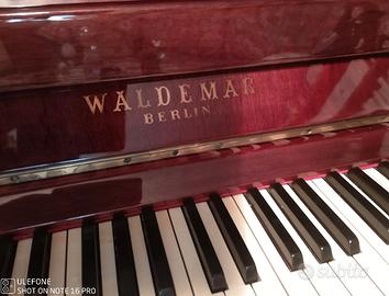 Pianoforte Waldemar Berlin vintage.