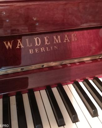 Pianoforte Waldemar Berlin vintage.