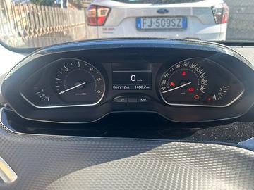 Peugeot 208 1,5 75cv neopatentati