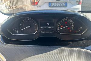 Peugeot 208 1,5 75cv neopatentati