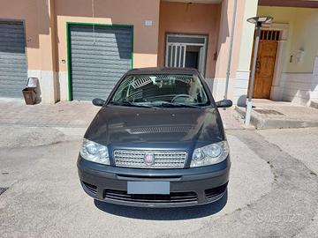 FIAT PUNTO 1.2 BENZINA E GPL 2009 RIMESSA A NUOVO 