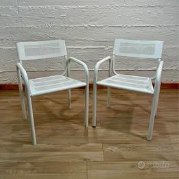 Coppia di sedie da esterno di design