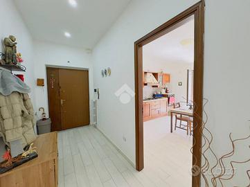 3 LOCALI A SAN MARTINO VALLE CAUDINA