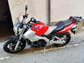 Suzuki Gsr 600
