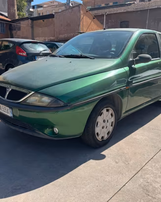 LANCIA Y 1.2i 16V CAT LS