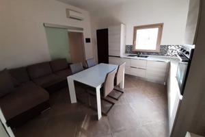 Trivano interno ristrutturato