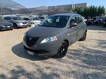 LANCIA Ypsilon 1.2 69 CV 5 porte 30th Anniversar