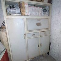 Credenza di modernariato anni "50.