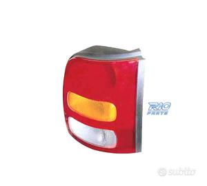 FANALE DESTRO NISSAN MICRA K11 98-00 ROSSO AMBAR