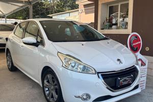PEUGEOT - 208 - 1.4 HDi 68 CV 5p. Allure