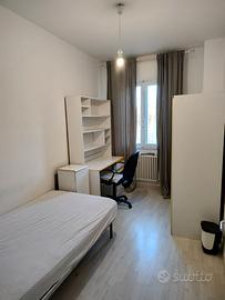 Camera singola arredata mq 15