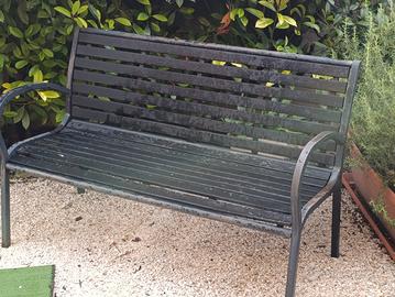 panchina da giardino 