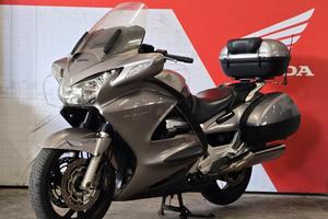 Honda Pan European ST 1300 - 2003