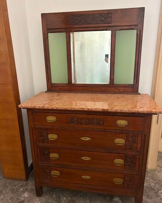 Fine ottocento intarziato con disegni floreali