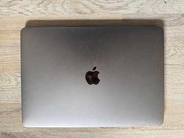 MacBook Pro 13”