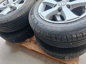 pneumatici nexen 195/65R15 +1 nuove