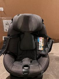 Seggiolino auto girevole Bebè Confort Axissfix
