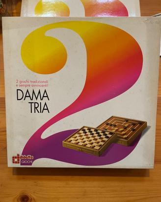 Dama tria