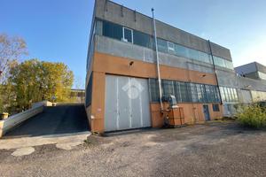 CAPANNONE A CELLATICA