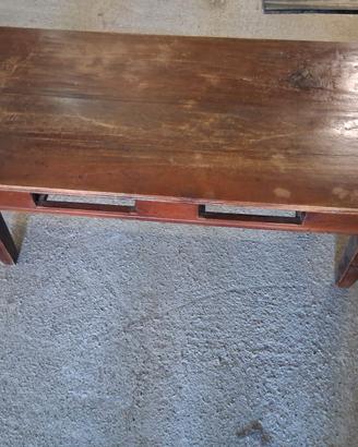 Tavolo in legno