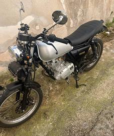 Moto Suzuki GN 125cc