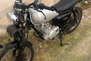 Moto Suzuki GN 125cc