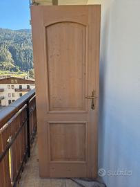 Porta in legno massello