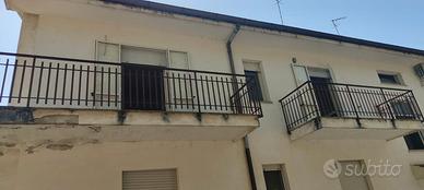 Casa a Carlopoli