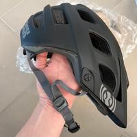 Casco Trail IXS taglia S-M