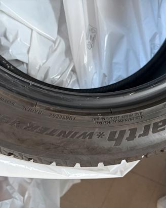 Pneumatici invernali Yokohama 225/50R18
