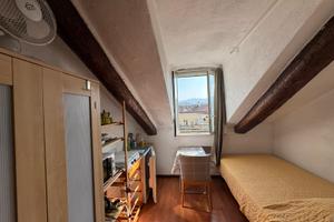 Centro/universita /piccolo monolocale con bagno