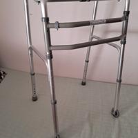 set di ausili per disabilità motoria