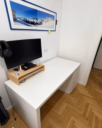 Scrivania Bianca IKEA