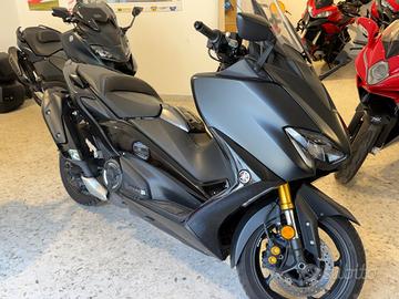 Yamaha TMAX 560 Tec